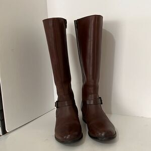 Clarks Leather Tall Brown Riding Boot With Elastic Insets Buckle Details  9.5
